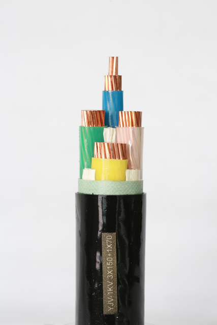 0.6/1kV Four Core Shapped Conductor PVC Insulation PVC Sheath Power cable